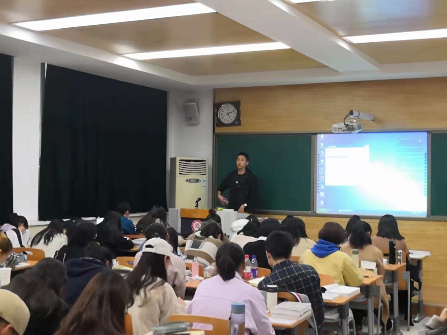 预科1班.jpg 预科1班.jpg