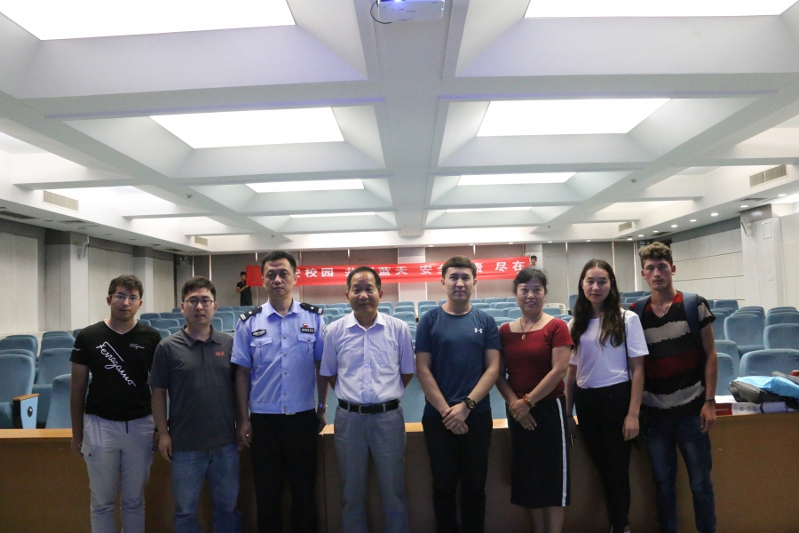 附图3赌场老虎机
组织安全教育.JPG 附图3赌场老虎机
组织安全教育.JPG